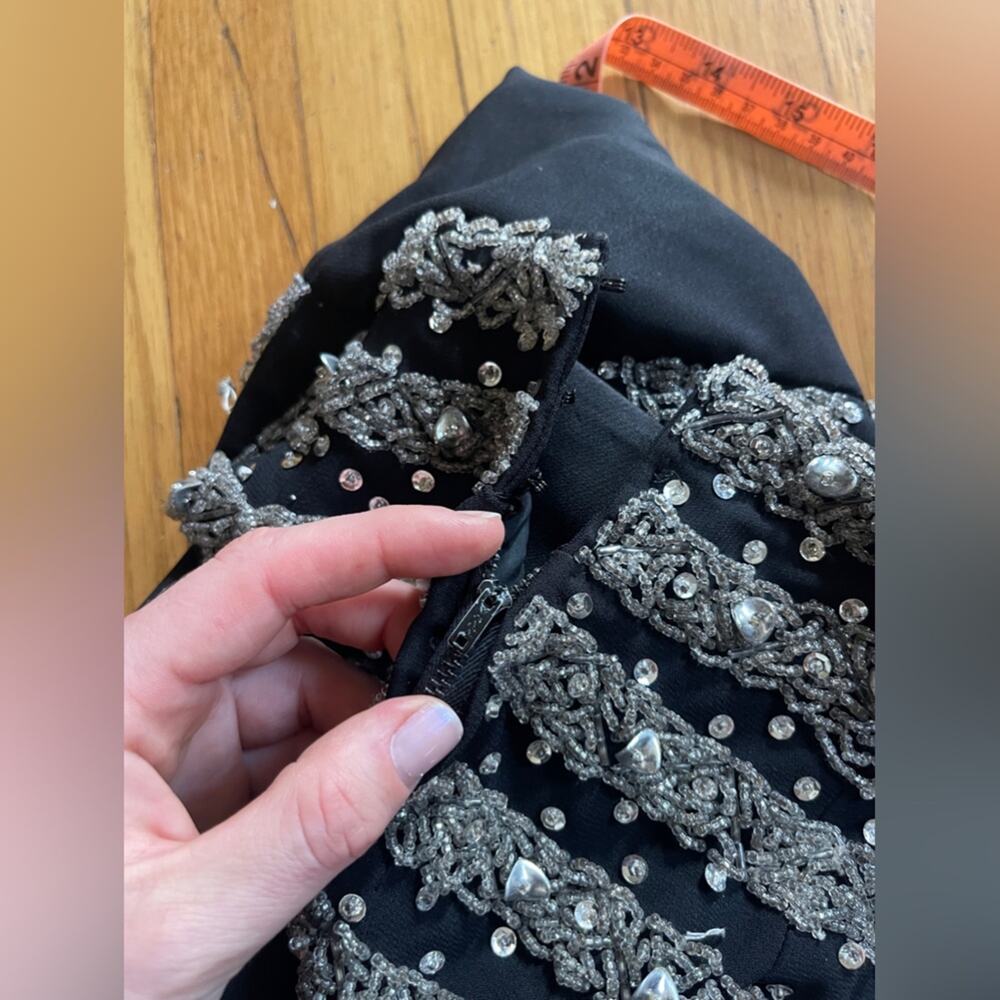 60s Vintage Long Sleeved Beaded Dress - Picture 4 of 8